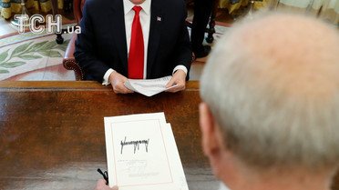 Трамп подписал налоговую реформу / © Reuters