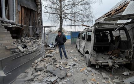 Боевики уничтожают поселки на Донбассе, чтобы не дать ВСУ продвинуться дальше