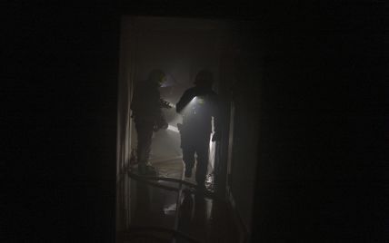 Атака по Києву: який вигляд має квартира, куди влучили уламки "Шахеда"