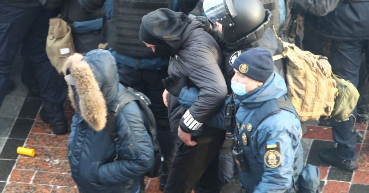 сутички під ВР_6 / © УНІАН
