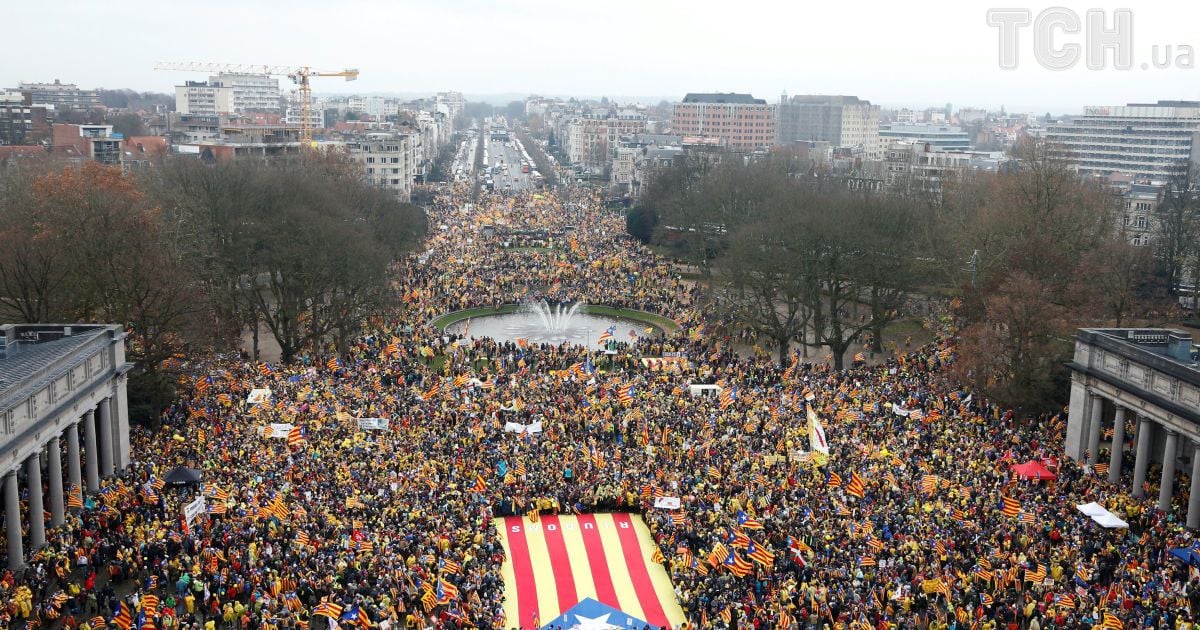 В Бельгии 50 тысяч человек вышли на митинг за независимость Каталонии