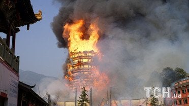 Пожежа на найвищій в Азії пагоді / © Reuters