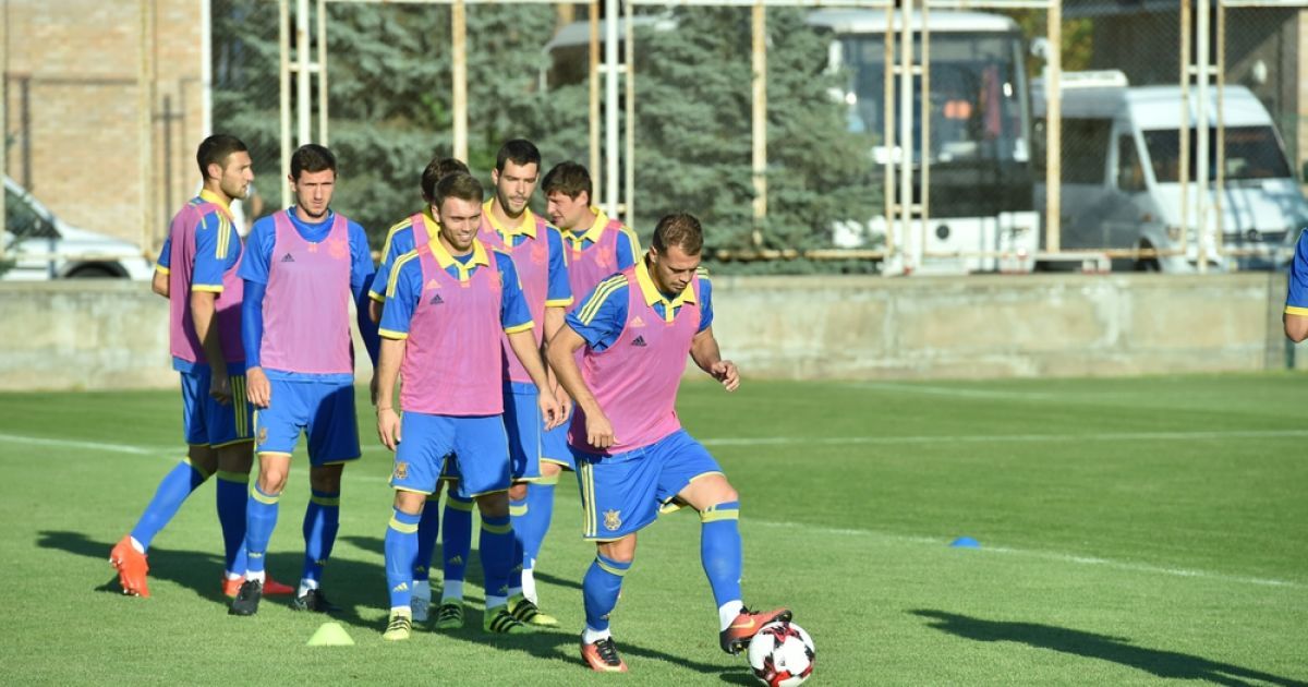 Ще троє гравців покинуть збірну України перед матчем з Ісландією