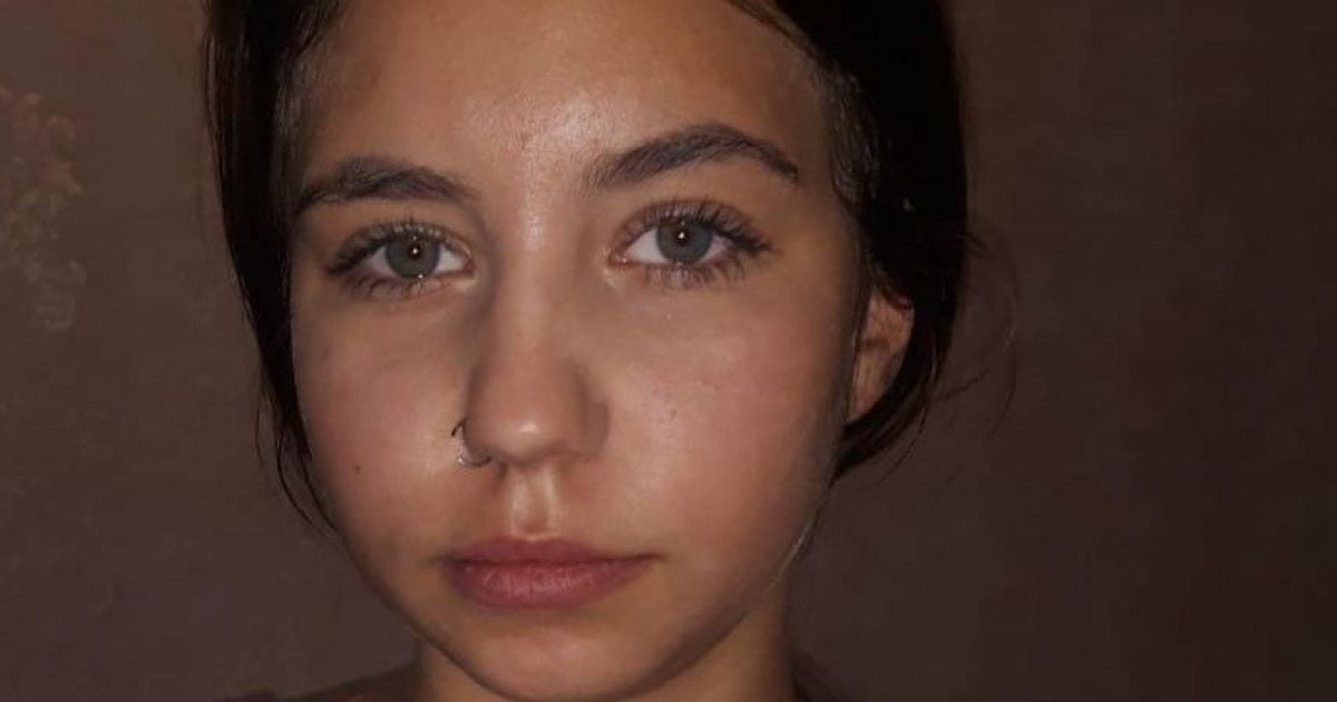 В Николаевской области исчезла 16-летняя девушка: приметы