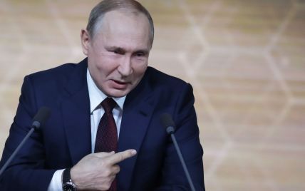 В традиционном новогоднем поздравлении иностранным лидерам Путин не упомянул президентов Украины и Грузии