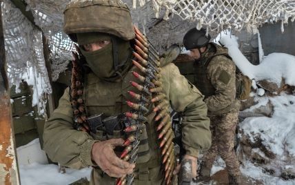 Ситуація у зоні АТО ускладнилася: четверо українських військових зазнали поранень 