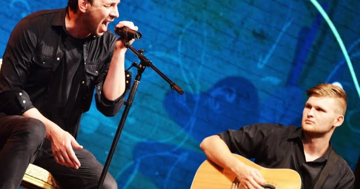 Валерий Харчишин сыграл на сцене вместе со своим фаном