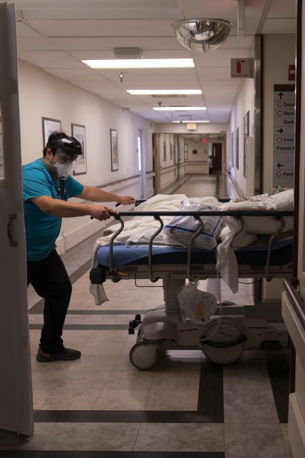 Серийный убийца в медицинском халате: история медбрата, который пол года колол пациентам воздух в вены