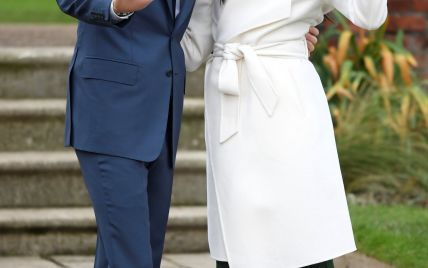 Кольцо с фамильным бриллиантом: Меган Маркл показала подарок принца Гарри в честь помолвки  