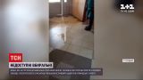 Новини України: у Сумській області жінка справила свої потреби в коридорі  спортивної школи