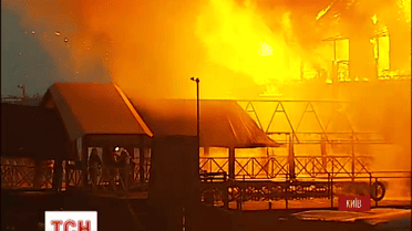 В Киеве сгорел ресторан «Веранда на Днепре»