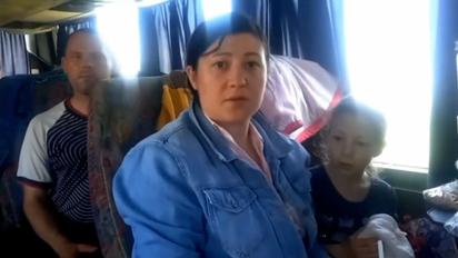 На Запоріжжі окупанти тиждень блокують понад пів тисячі автівок і не дають людям врятуватися