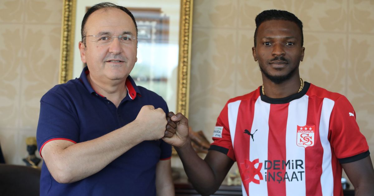 Ларрі Кайоде, фото - twitter.com/sivassporkulubu