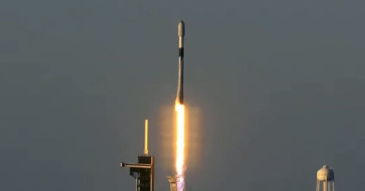 Компанія SpaceX провела перший цього року запуск ракет для всесвітньої Інтернет-мережі