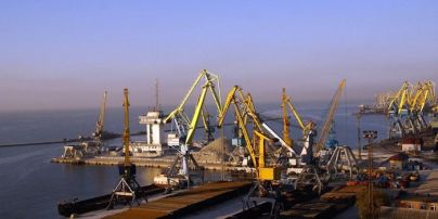 Порт в Мариуполе перешел на четырехдневный режим из-за российской агрессии в Азовском море