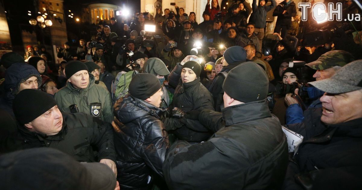 Стало відомо, скільки людей постраждали унаслідок шарпанини на Майдані