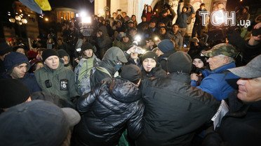 сутички на майдані_3 / © Reuters