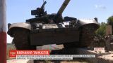 Украинские танкисты проводят обучение в тылу