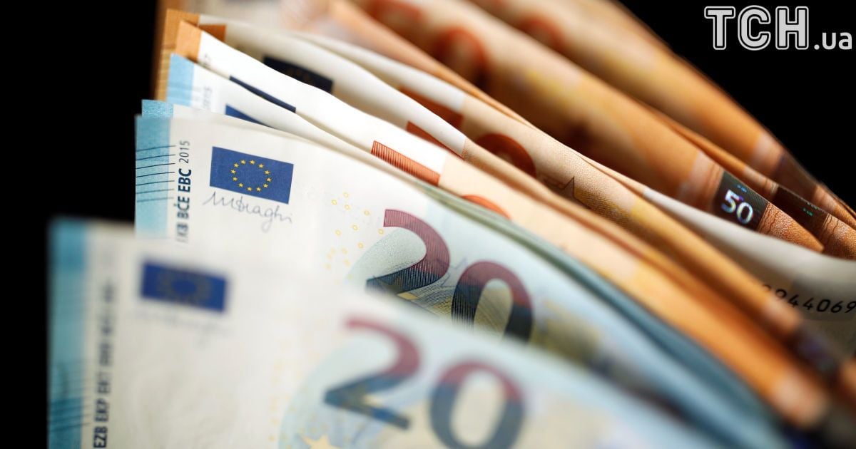 У четвер у курсах Нацбанку здорожчав євро. Інфографіка