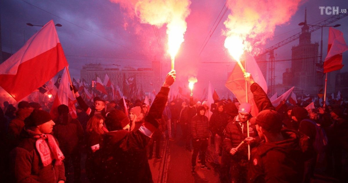 У Варшаві заборонили марш націоналістів, присвячений 100-річчю незалежності Польщі