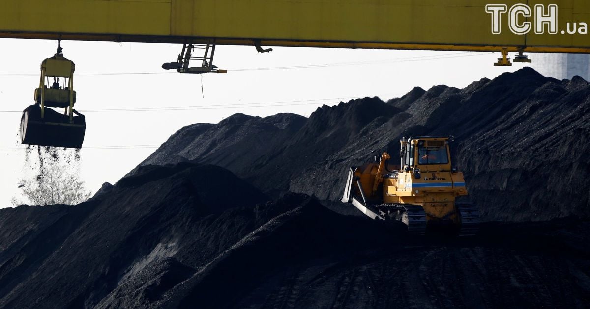 Під санкції США потрапила польська фірма, яка продавала вугілля з окупованого Донбасу