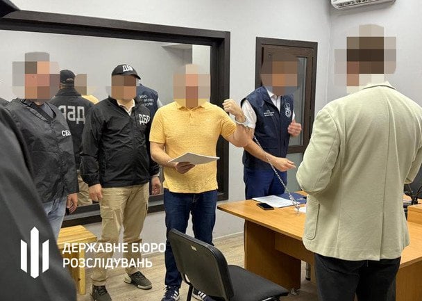 Вместо удобрений из Беларуси — элитные авто: нардепу объявили подозрение