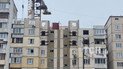 У Києві розбирають зруйновану вибухом багатоповерхівку на Позняках: з'явилися фото та відео
