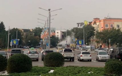 У Харкові після удару блискавки спалахнув тролейбус