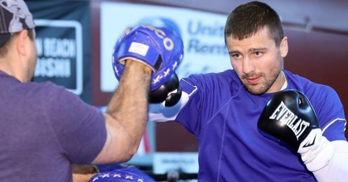 Непобедимый украинец Гвоздик сразится за временный титул WBC на легендарной арене