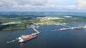 Нафтовий порт Приморськ у Ленінградській області РФ