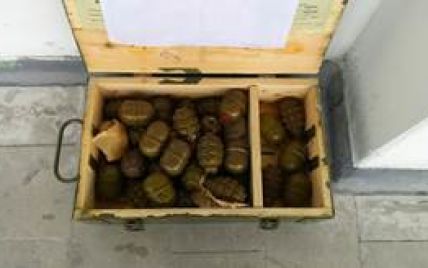 В Луганской области боевики прятали украденный арсенал оружия