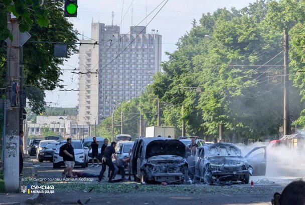 Россияне ударили по Сумах: есть жертва и пострадавшие (обновлено)