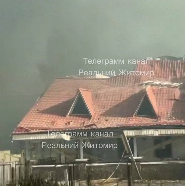 Взрыв возле Житомира: на место поехали 20 скорых, есть много раненых