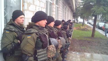 В Шевченковском суде рассматривают дело лидера &quot;Азов-Крым&quot; Станислава Краснова и его девушки / © Фото Натальи Нагорной/ТСН