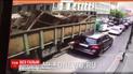 У російському Владивостоку вантажівка переїхала кілька машин