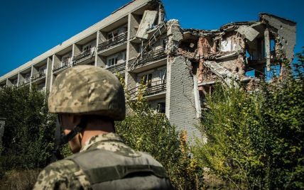 За добу бойовики 8 разів порушили "тишу" на Донбасі: один воїн ООС дістав бойове травмування