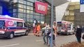 У Польщі чоловік влаштував криваву різанину у торговельному центрі