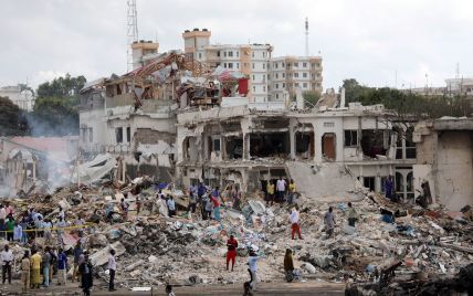В Сомали растет число погибших в результате взрыва