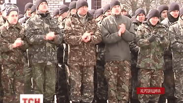 На Херсонщині урочисто демобілізували 136 бійців 11 бригади армійської авіації