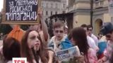 В Киеве прошел зомби-парад читателей газеты «Вести»