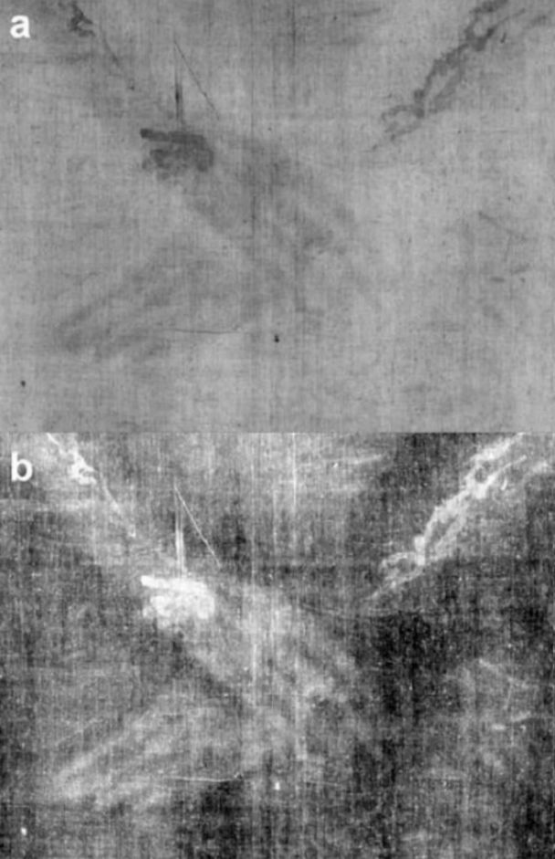 Великий палець правої руки майже повністю був відсутній на плащаниці / Фото: Journal of Cultural Heritage / © 