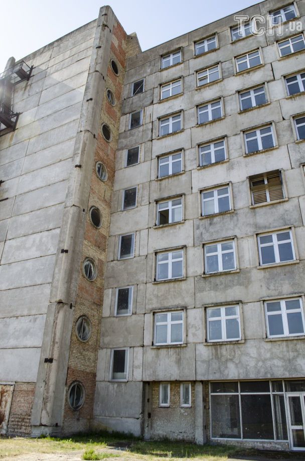 Кабинеты персонала расположат над читальным залом, но вход туда будет свободным / © ТСН.ua/Юлия Желонкина