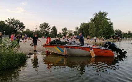 В Киеве в заливе Собачье Устье утонул 19-летний парень