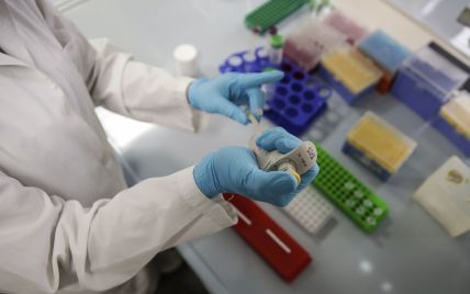 В РФ заявили о формировании новых "российских" штаммов коронавируса