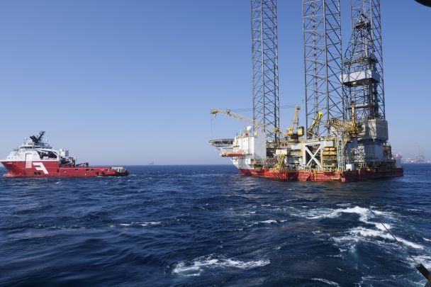 Удорожание нефти: эксперт объяснил, что повлияет на цену и о какой цифре идет речь