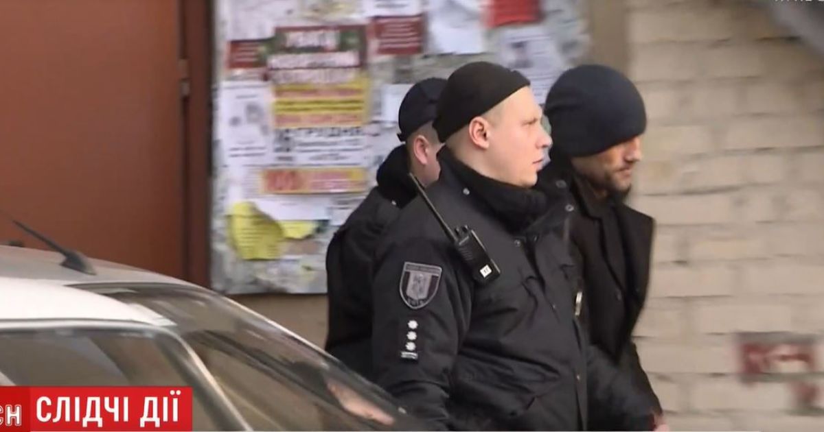 У Києві поліція привела на місце злочину підозрюваного у вбивстві двох дівчат