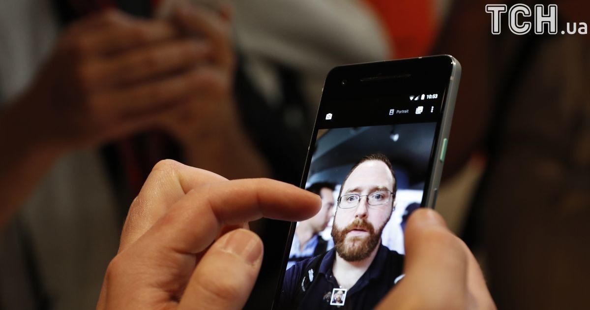 Google показала два нових смартфона - Pixel 2 і Pixel 2 XL. / © Reuters