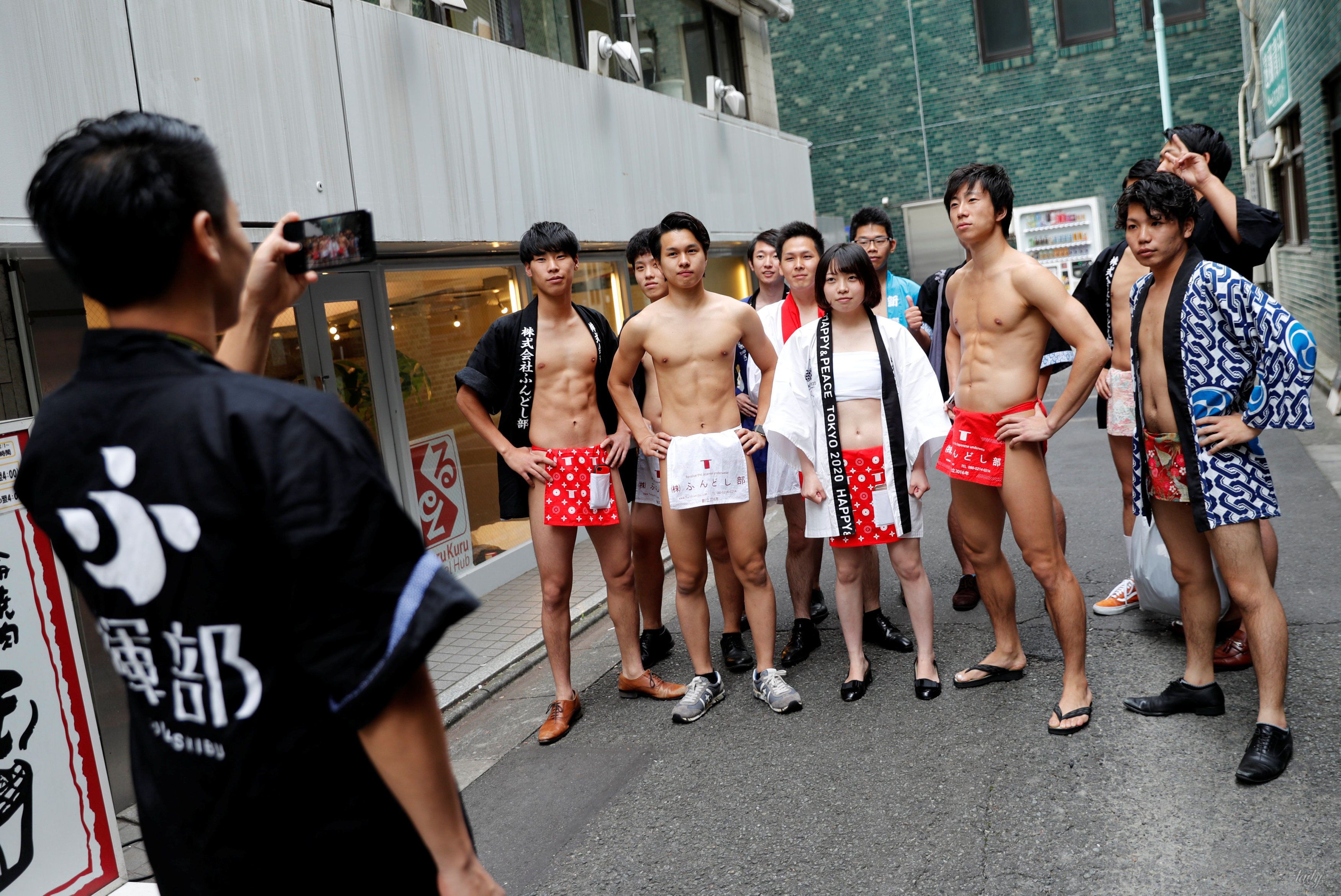 видео японские школьники геи фото 45