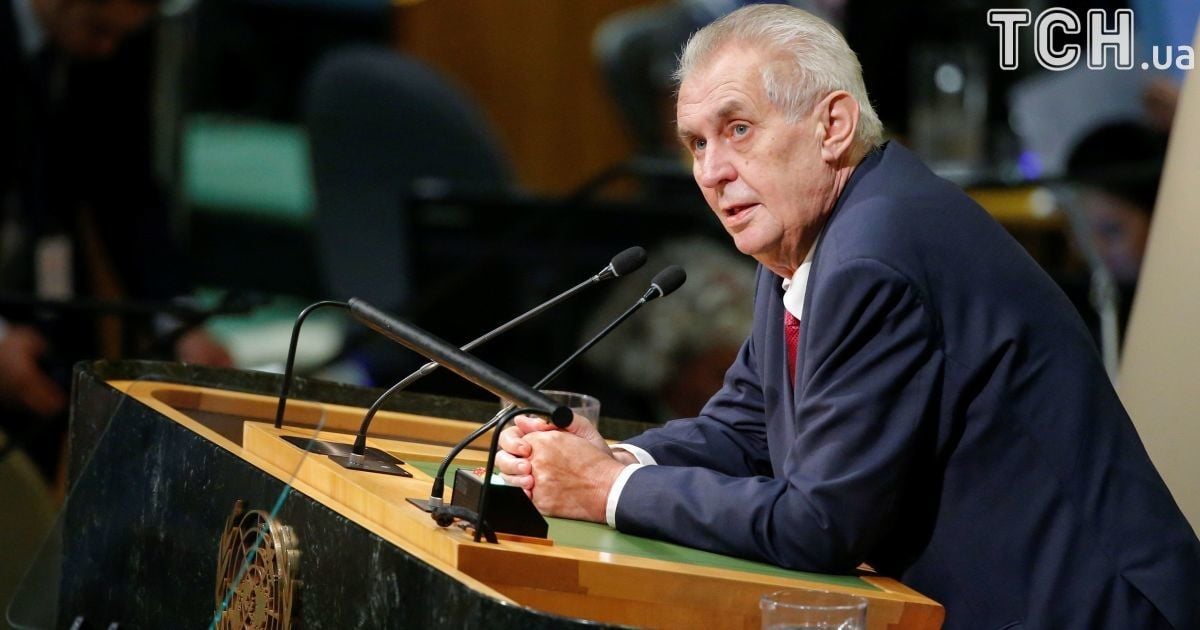 Скандальний президент Чехії відмовився вибачатися за слова про "продаж" Криму