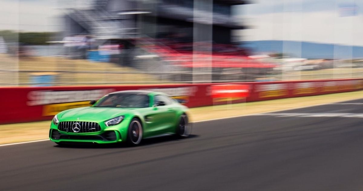 Немцы опубликовали видео рекордного заезда Mercedes-AMG GT R